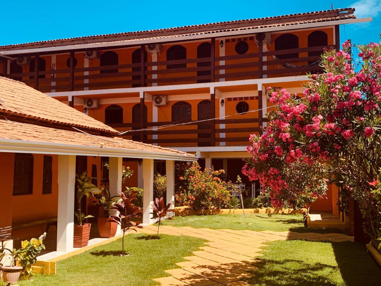 Pousada Paradise Alcobaca Exterior photo